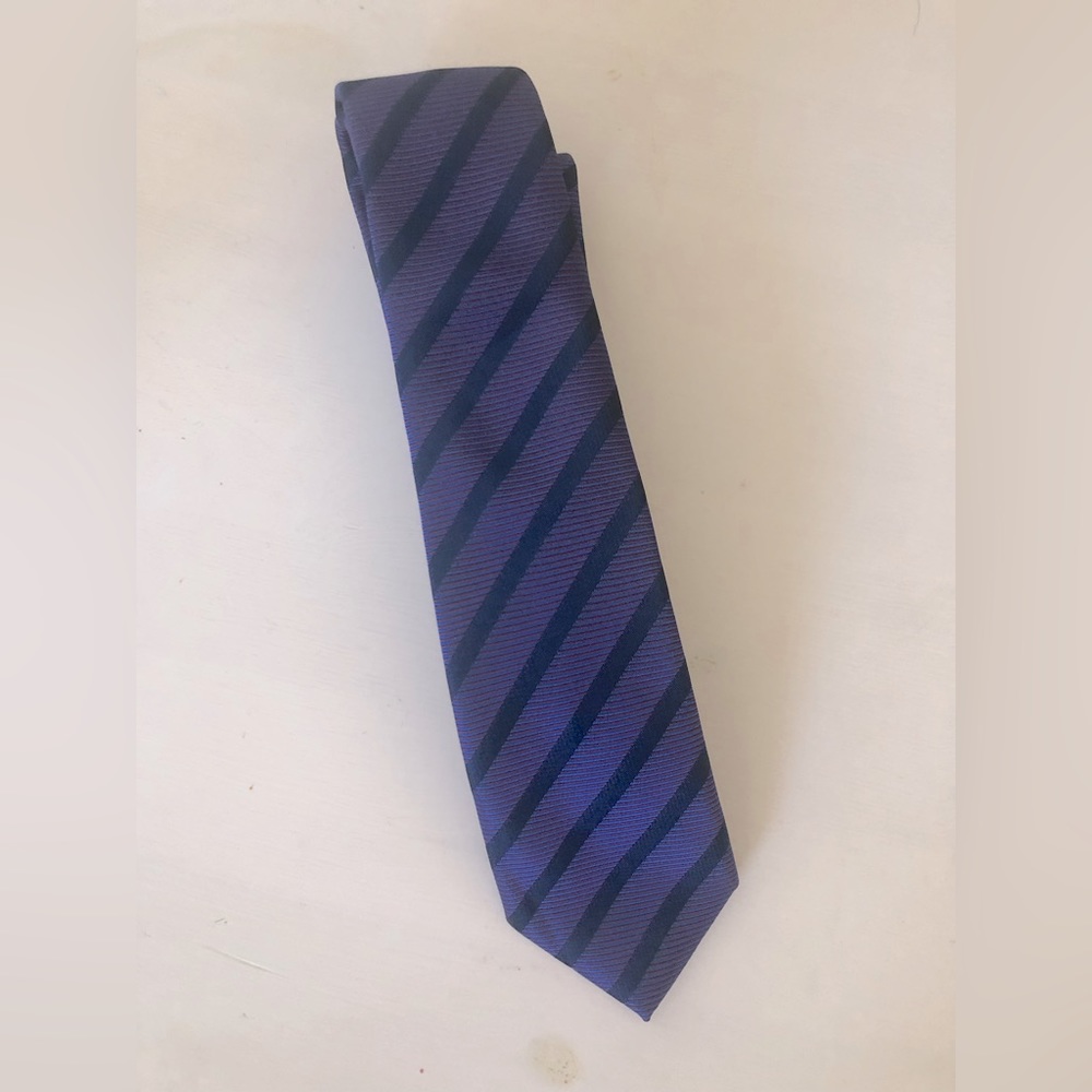 👔 1670 striped tie